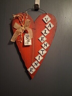 Rust Red Wooden Heart Wall Hanging - "Be My Valentine"